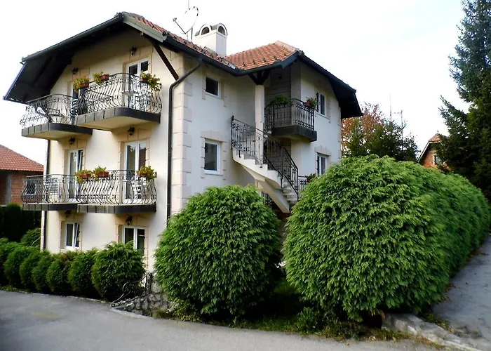 Villa Dama & Dubravka